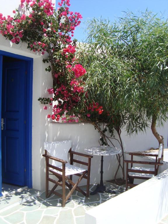 Evgenia Rooms And Apartments Folegandros Town Экстерьер фото